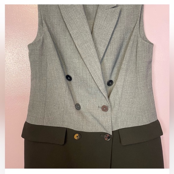 Calvin Klein Grey Black Sleeveless Button Down Faux Tuxedo Sheath Dress Sz 12 - Picture 2 of 5